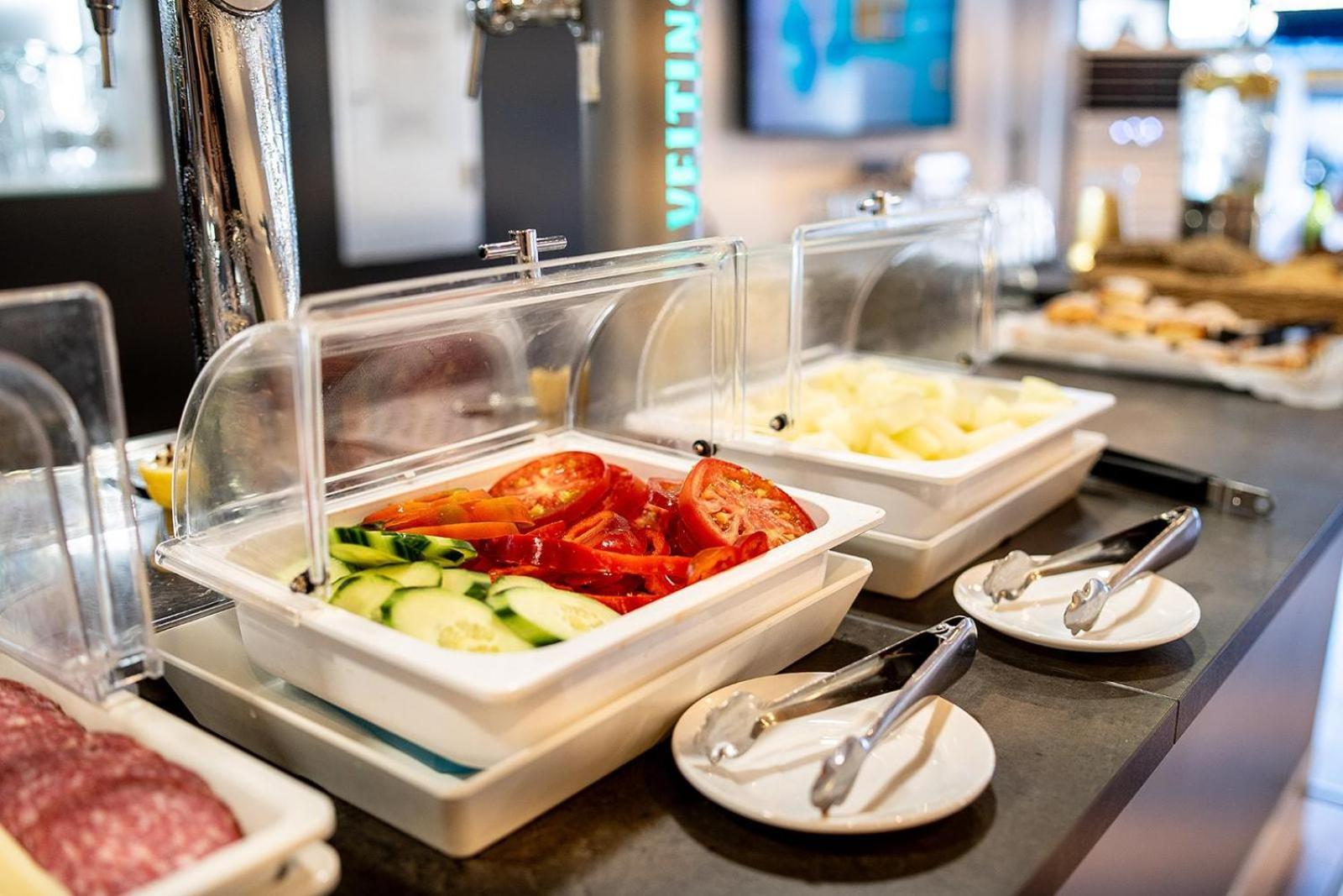 Planet Hotels Blue 엘아레날 외부 사진